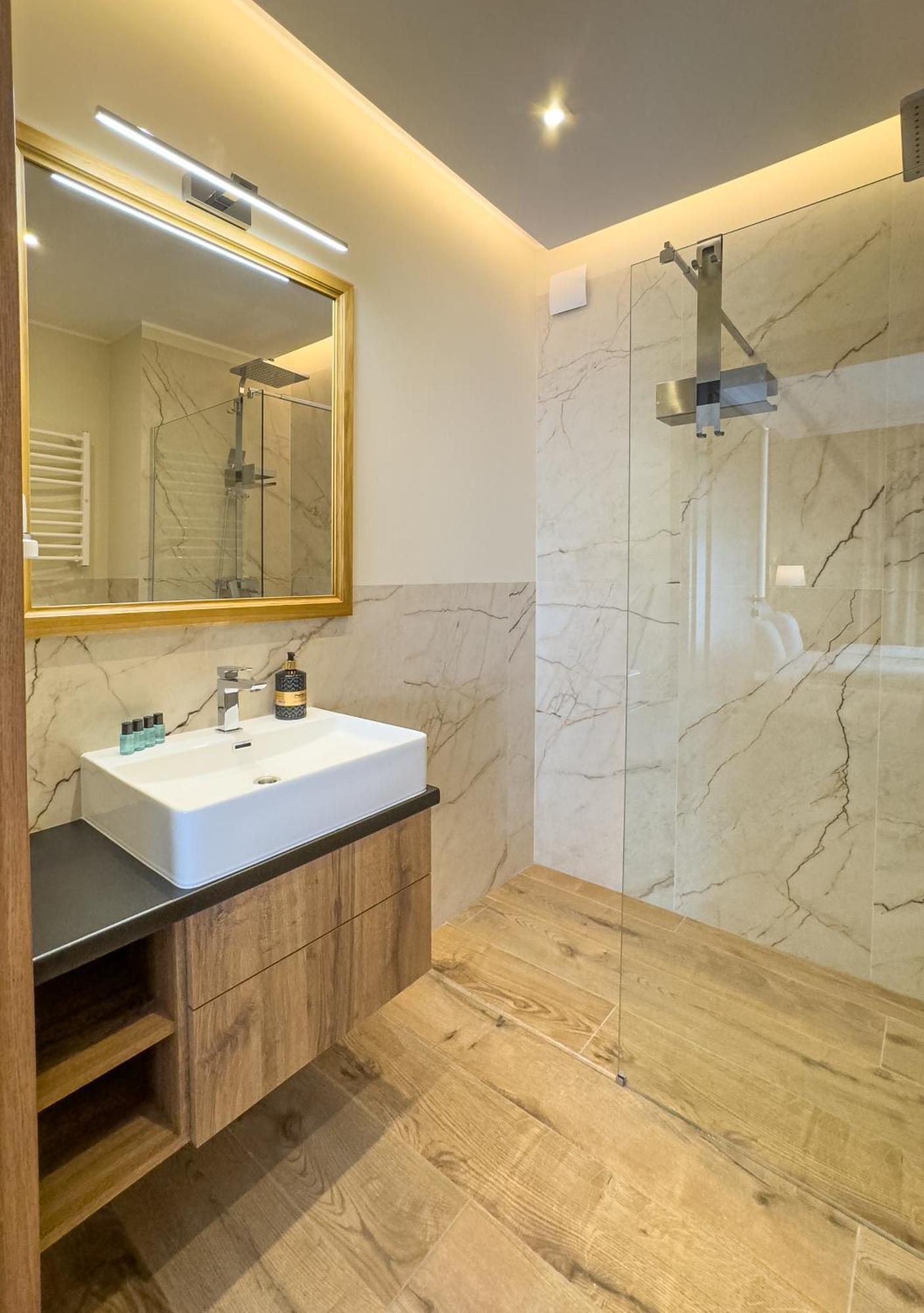 Morze I Sztuka Apartamenty Władysławowo Exterior foto
